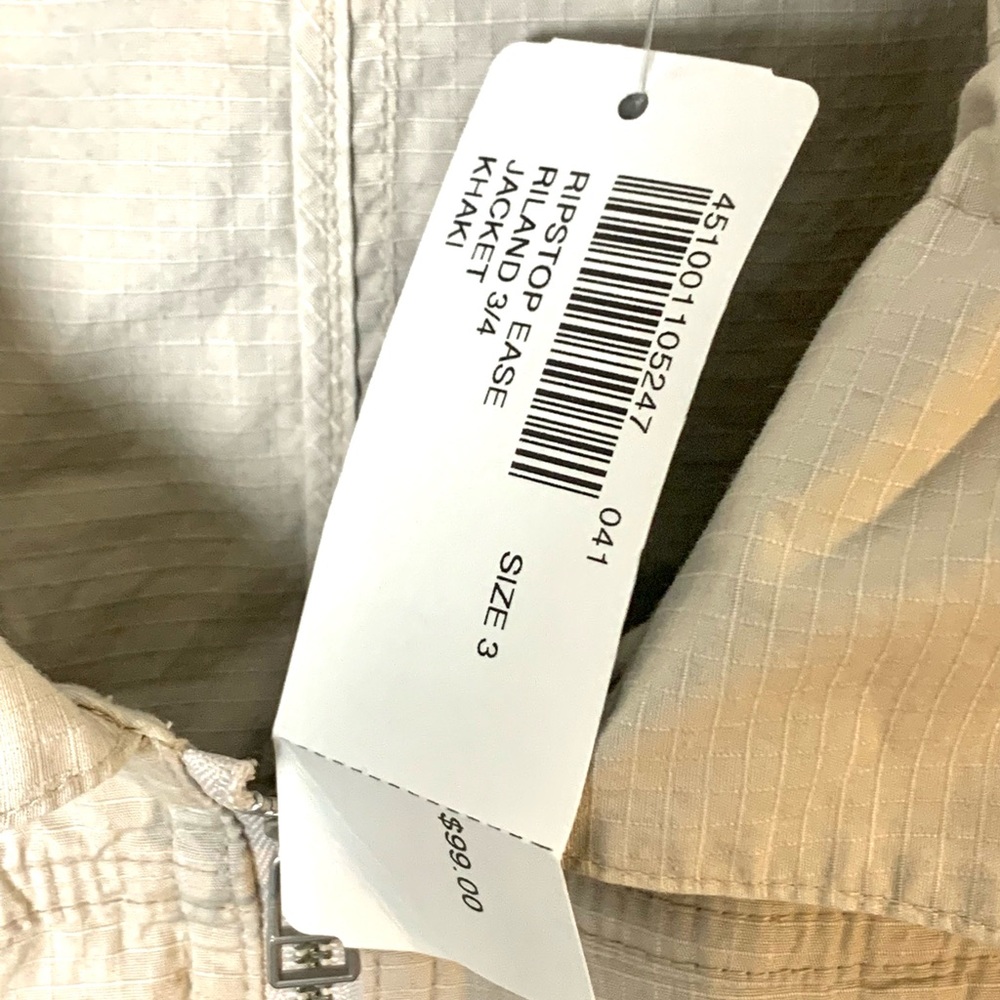 Chico’s lightweight jacket - Picture 4 of 5